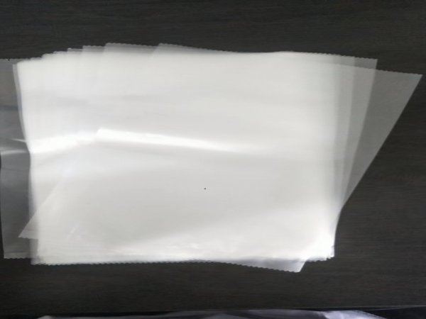 江苏一次性使用输液器贴签PE袋 医用辅料低压PE袋 CT乳白低压PE袋